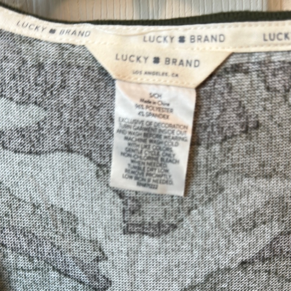 Lucky Brand Gray Patterned Top